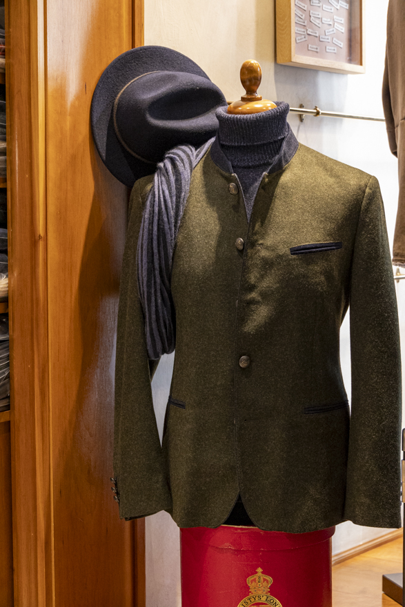 Rizzi Torino. Moda Uomo Autunno 2025. Giacca tirolese, Maximilian Rizzi Autunno 2025: Giacca tirolese, Maximilian